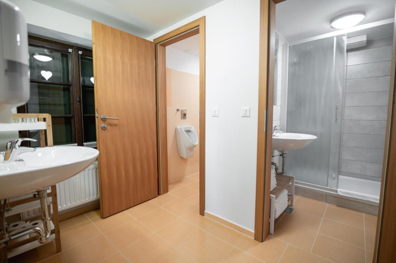 Apartments Strmol แซเคลียนาโกเรนสเคม ภายนอก รูปภาพ