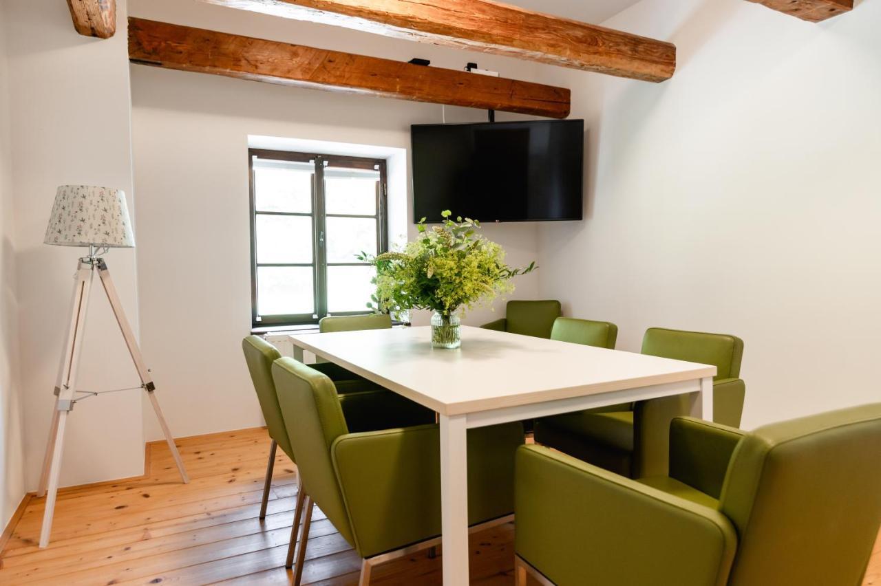 Apartments Strmol แซเคลียนาโกเรนสเคม ภายนอก รูปภาพ